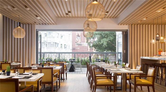精品酒店：餐廳空間設(shè)計案例