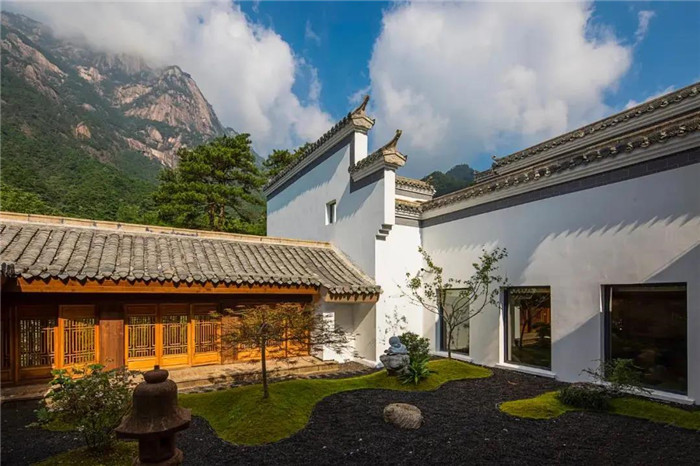 泡湯時(shí)代   國(guó)內(nèi)新開(kāi)溫泉度假酒店設(shè)計(jì)大盤點(diǎn)