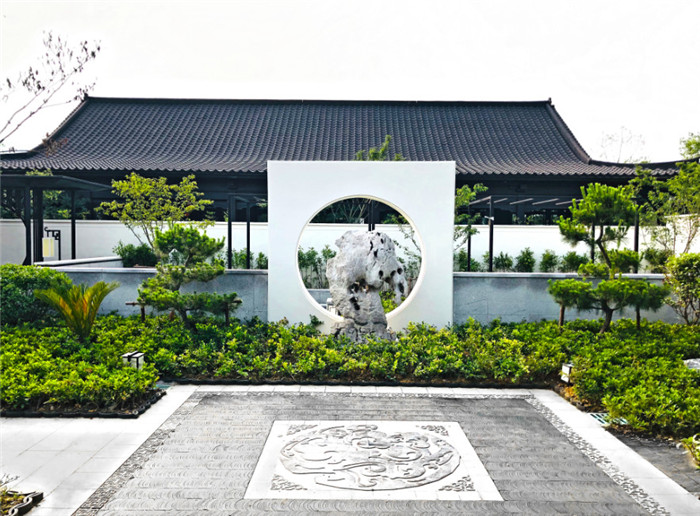 泡湯時(shí)代   國(guó)內(nèi)新開(kāi)溫泉度假酒店設(shè)計(jì)大盤點(diǎn)