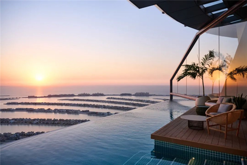 迪拜棕櫚塔AURA SKYPOOL度假酒店設(shè)計(jì)賞析