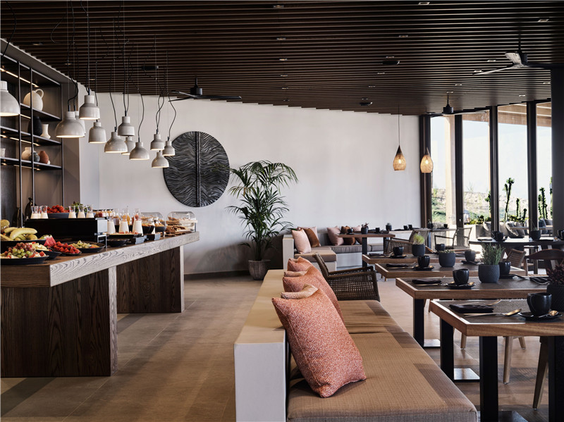 以自然為媒  希臘巖漿度假酒店及水療中心設(shè)計